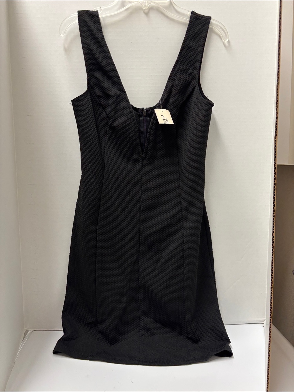 Forever 21 Black Textured Scoop-Neck Mini Dress